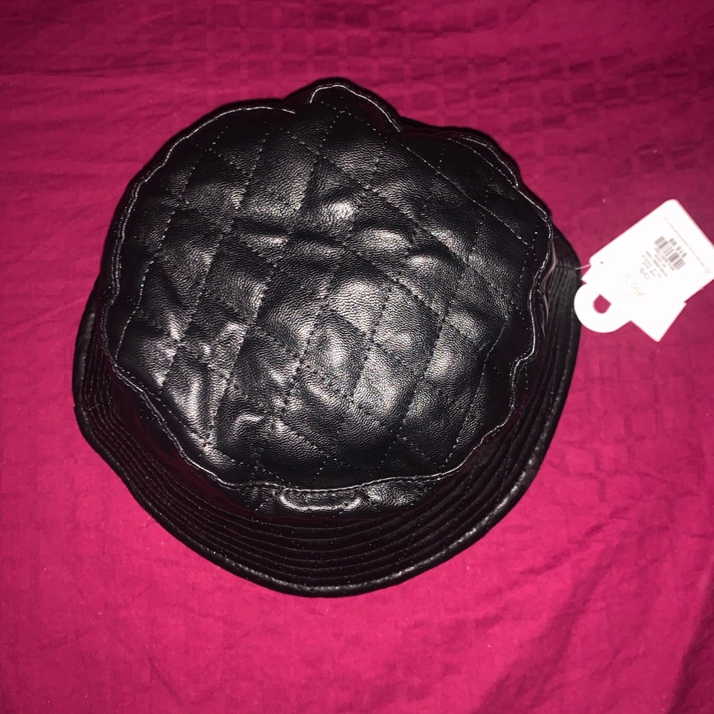 Chapeau réversible